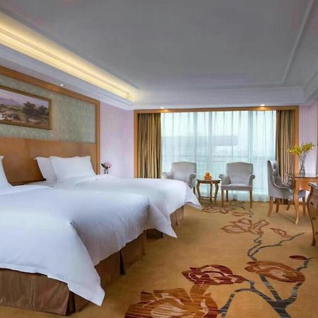 Vienna Hotel Guangzhou Baiyun Dongping Middle Road Buitenkant foto