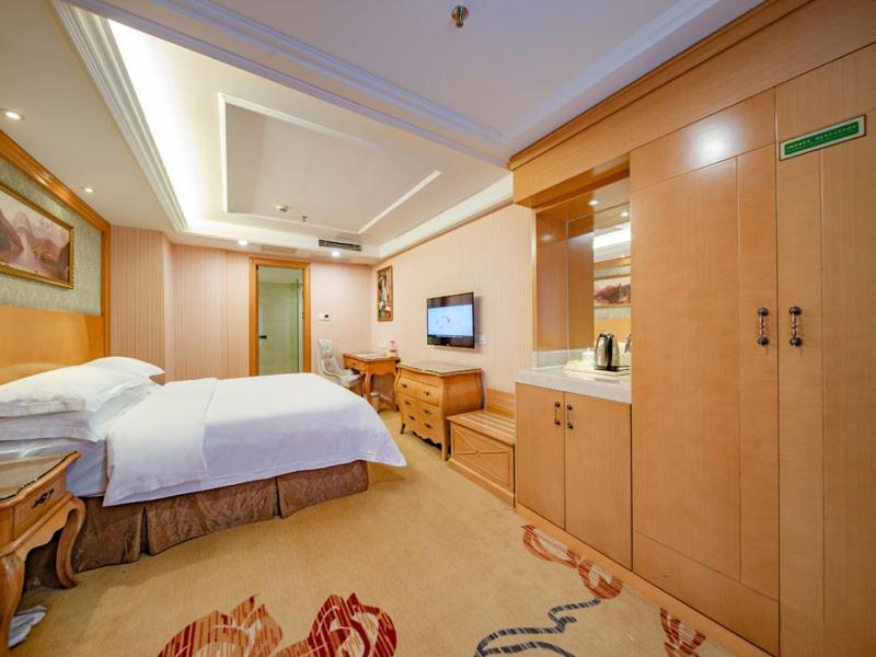 Vienna Hotel Guangzhou Baiyun Dongping Middle Road Buitenkant foto