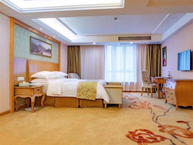 Vienna Hotel Guangzhou Baiyun Dongping Middle Road Buitenkant foto