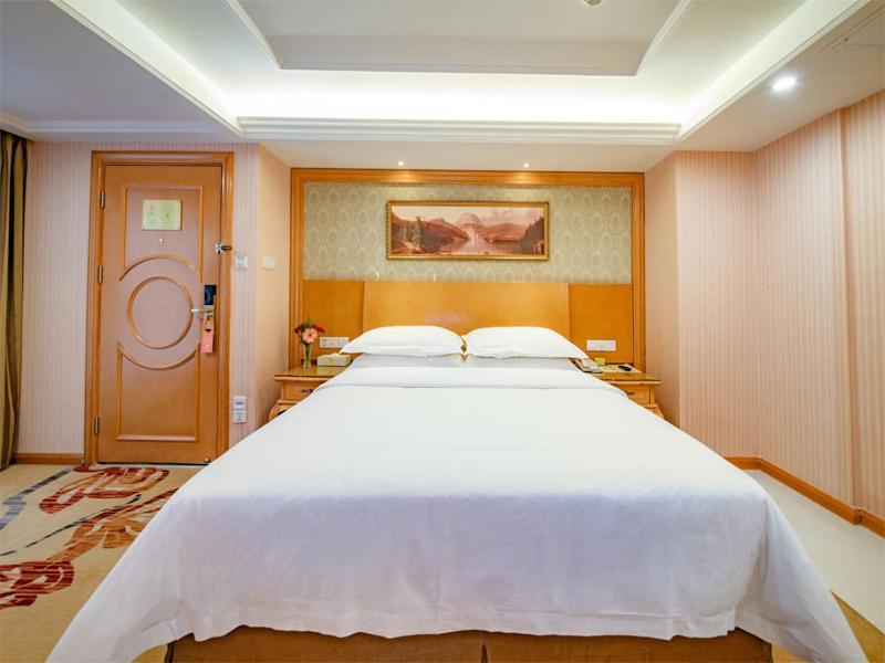 Vienna Hotel Guangzhou Baiyun Dongping Middle Road Buitenkant foto